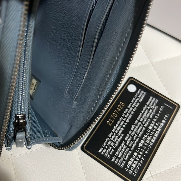 Quilt Chanel Wallet 🌺 - Picture 7 of 7